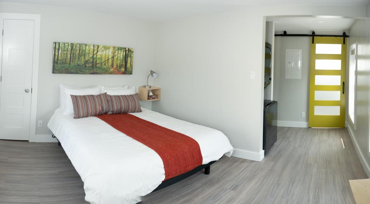 Morel Executive Suites Едмъндстън Екстериор снимка