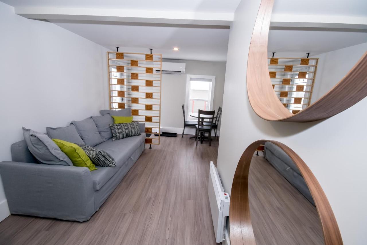 Morel Executive Suites Едмъндстън Екстериор снимка