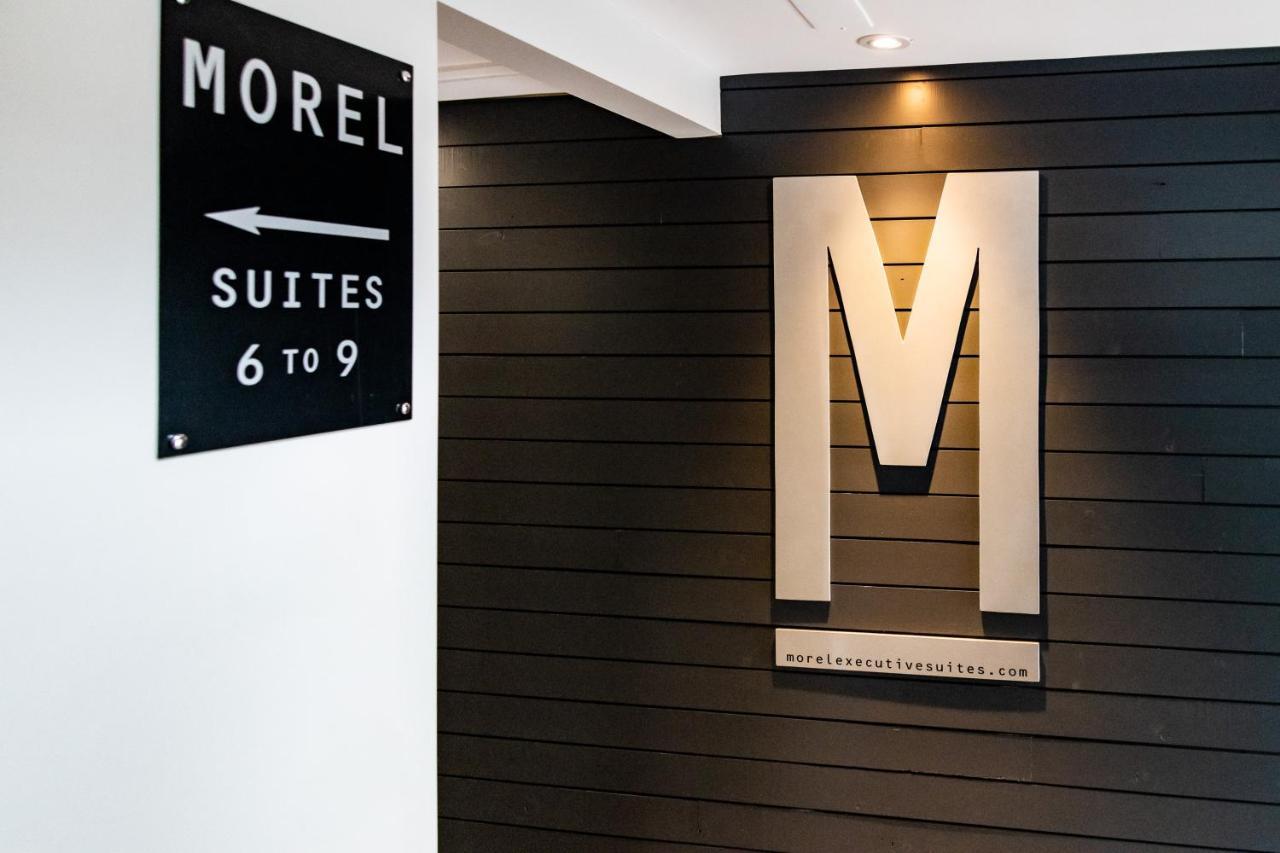 Morel Executive Suites Едмъндстън Екстериор снимка